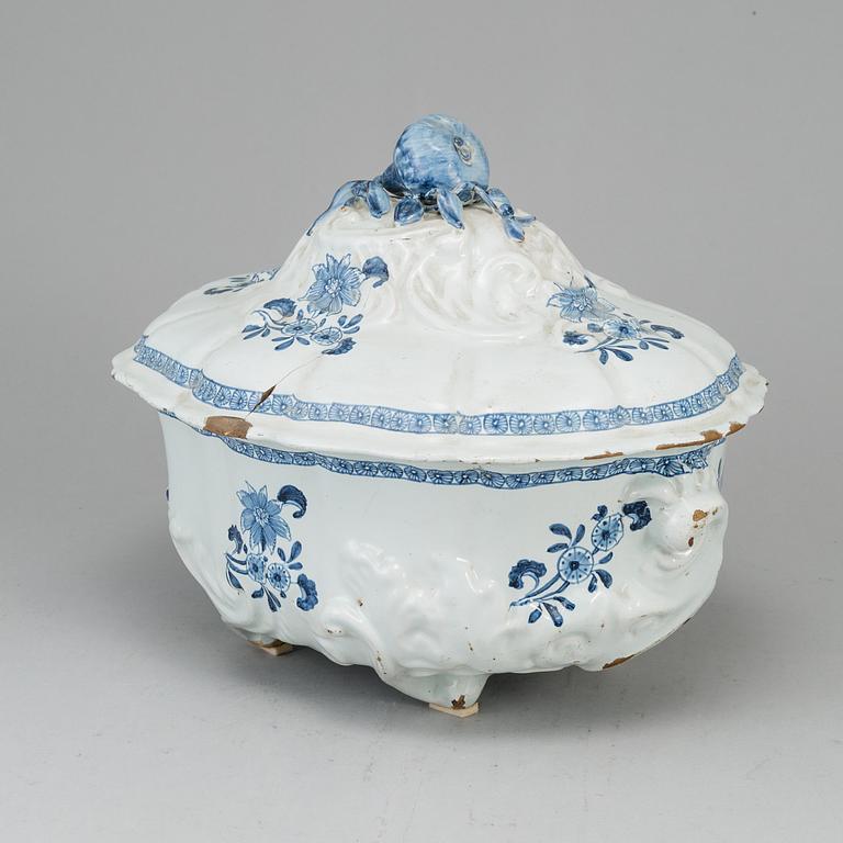 A 18th Century faience tureen with cover, northern Europe.