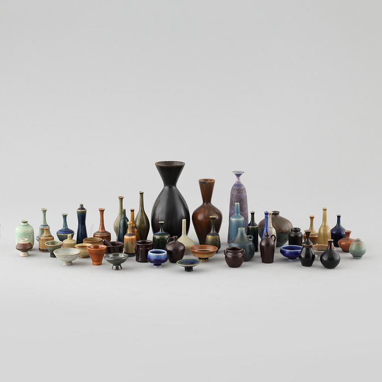 49 stoneware miniatures, mainly from Höganäs, 20th century.