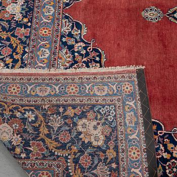 Carpet, Keshan Sarouk, 445 x 310 cm.