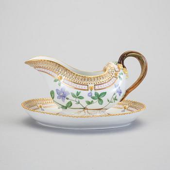 SÅSSKÅL, porslin, "Flora Danica", Royal Copenhagen.