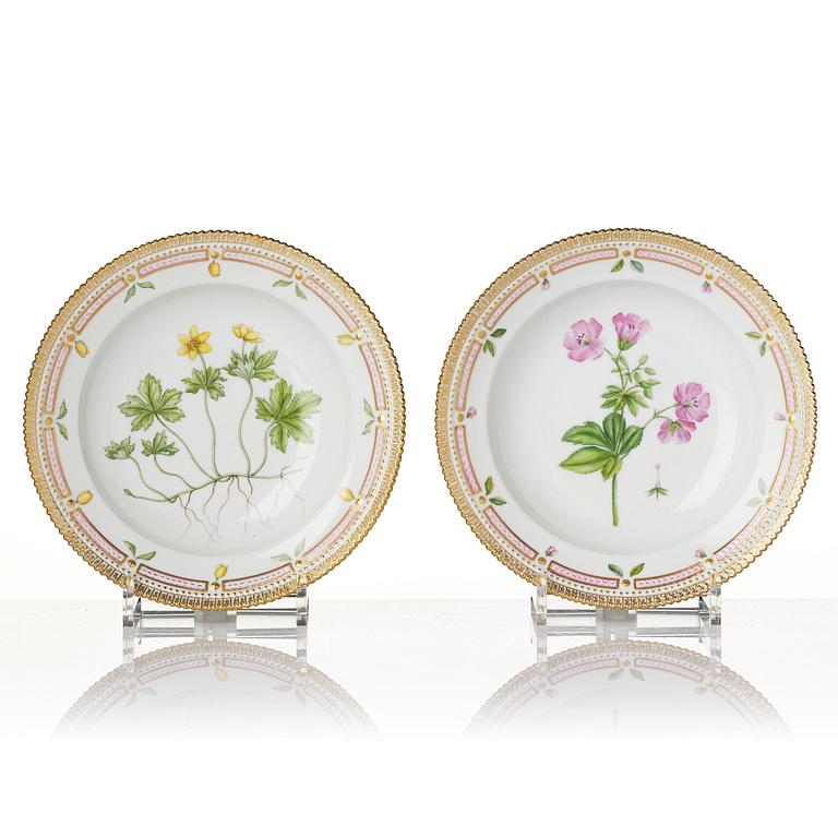 A set of 12 Royal Copenhagen 'Flora Danica' soup dishes, Denmark, 20th century.
