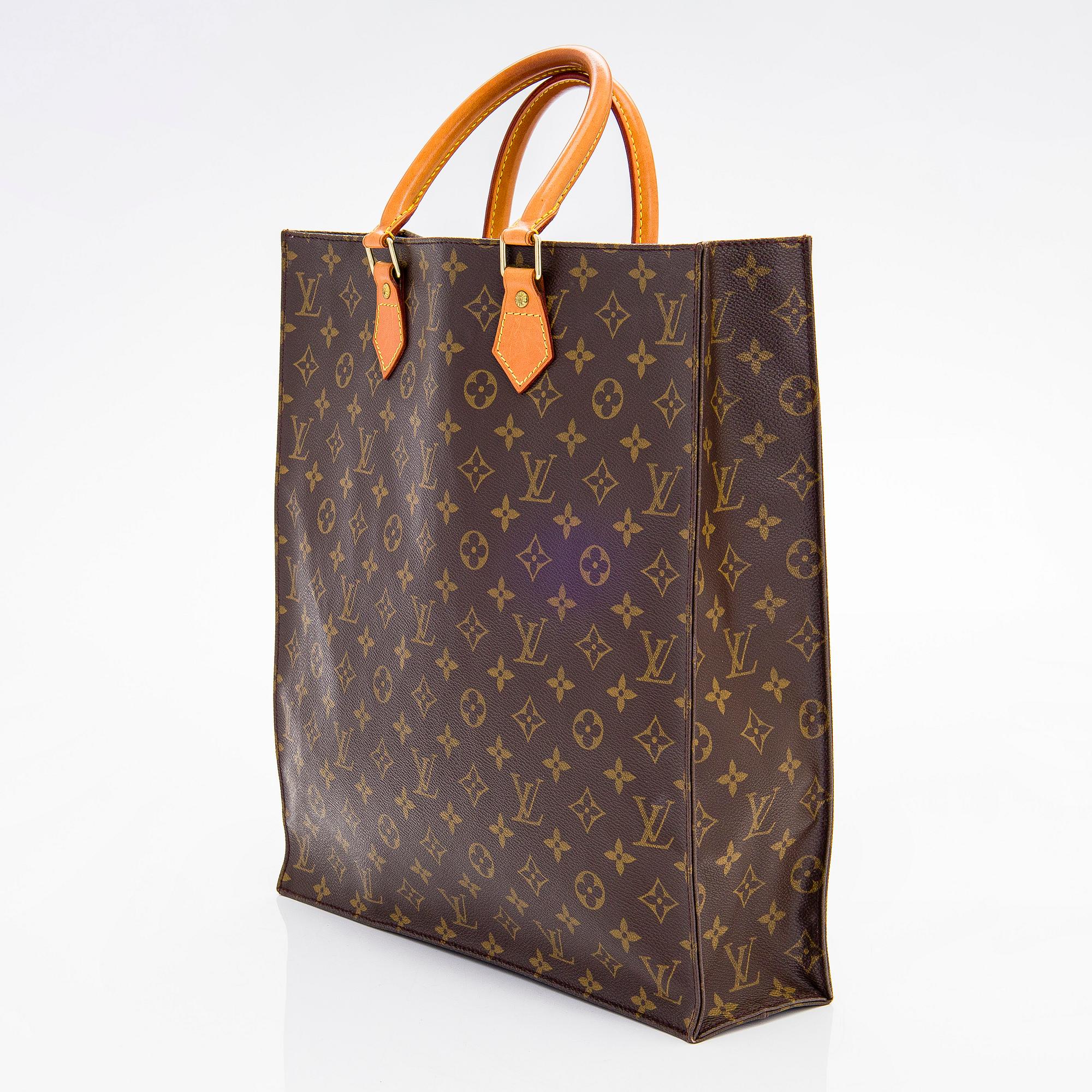Louis Vuitton, a Monogram Canvas 'Sac Plât Tote' bag.