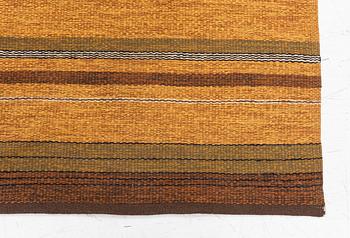 A flat weave rug, c. 200 x 125 cm.