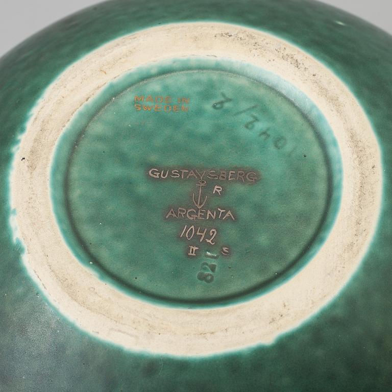 WILHELM KÅGE, an 'Argenta' stoneware vase from Gustavsberg, 1948.