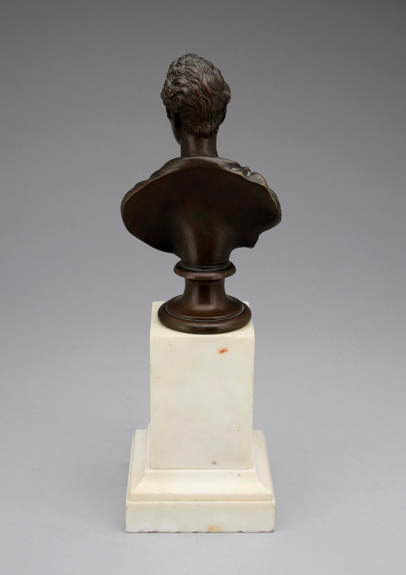 PORTRÄTTBYST, brons, 1800-talets andra hälft.