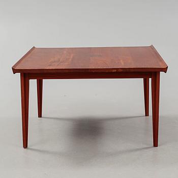 A coffee table by Finn Juhl for France & Daverkosen, second half of the 20th century.