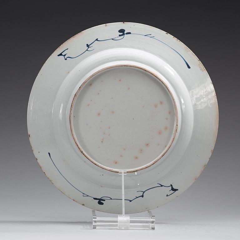 A blue and white dish, Qing dynasty, Kangxi (1662-1722).