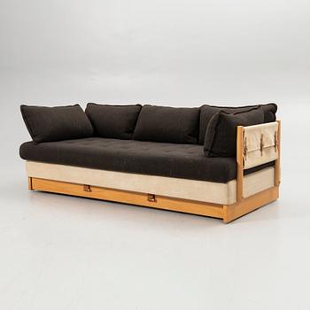 Kenneth Bergenblad, Daybed, “Junker”, model A8, Dux, designed in 1971.