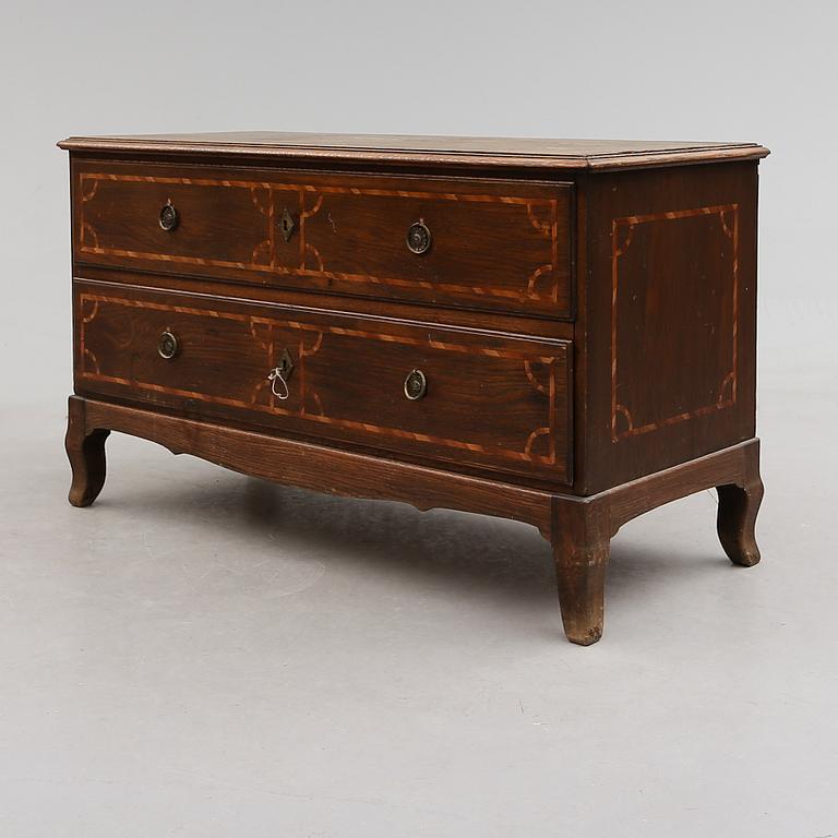 BYRÅ, barockstil, 1800-talets första hälft.