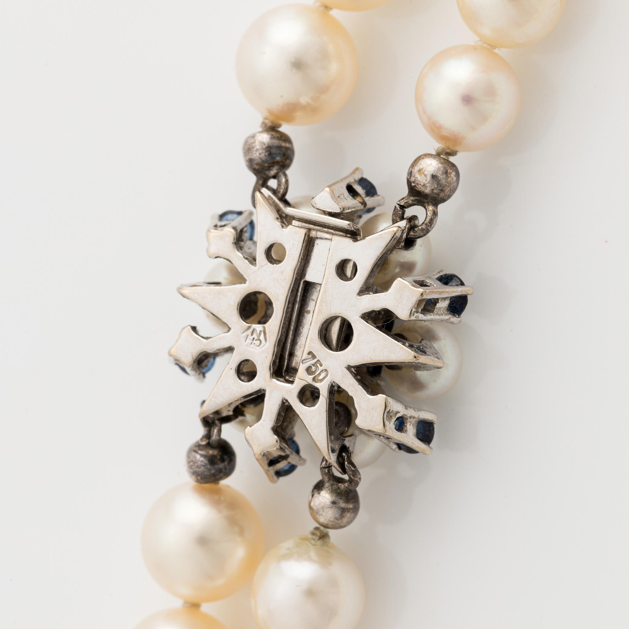 A two strand cultured pearl necklace.