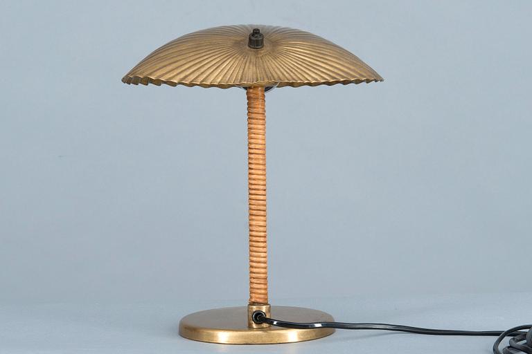 Paavo Tynell, BORDSLAMPA.