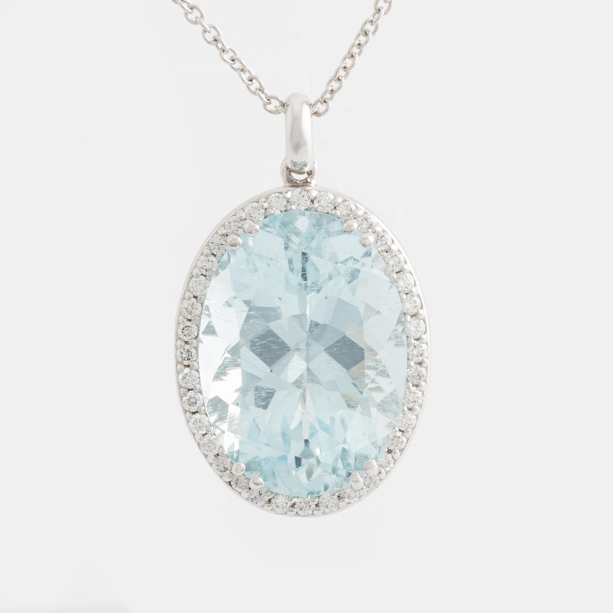 Pendant with oval aquamarine and brilliant-cut diamonds, with chain.