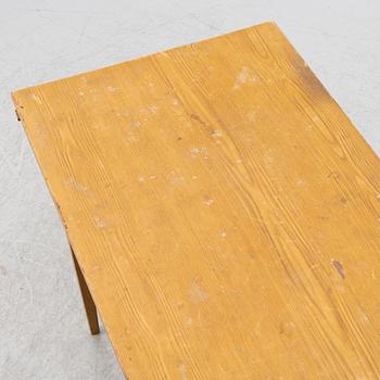 Bord, gustaviansk stil, sent 1800-tal.