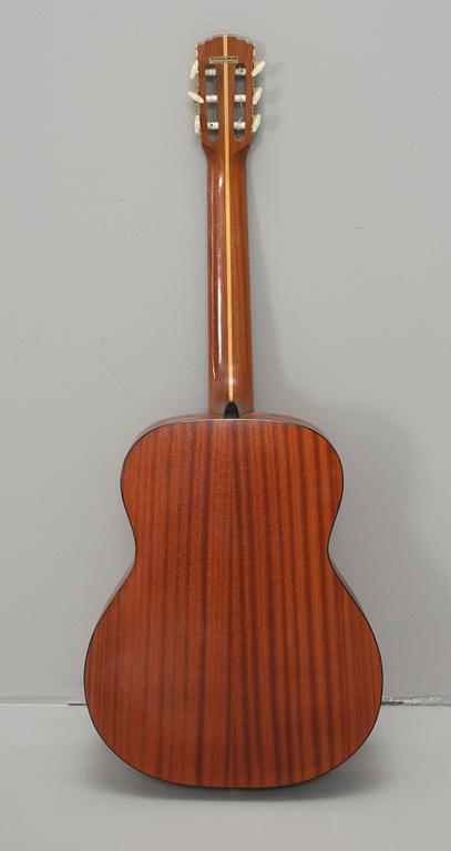 GITARR, akustisk, AB Herman Carlson Levin, Göteborg, 1900-talets andra hälft.