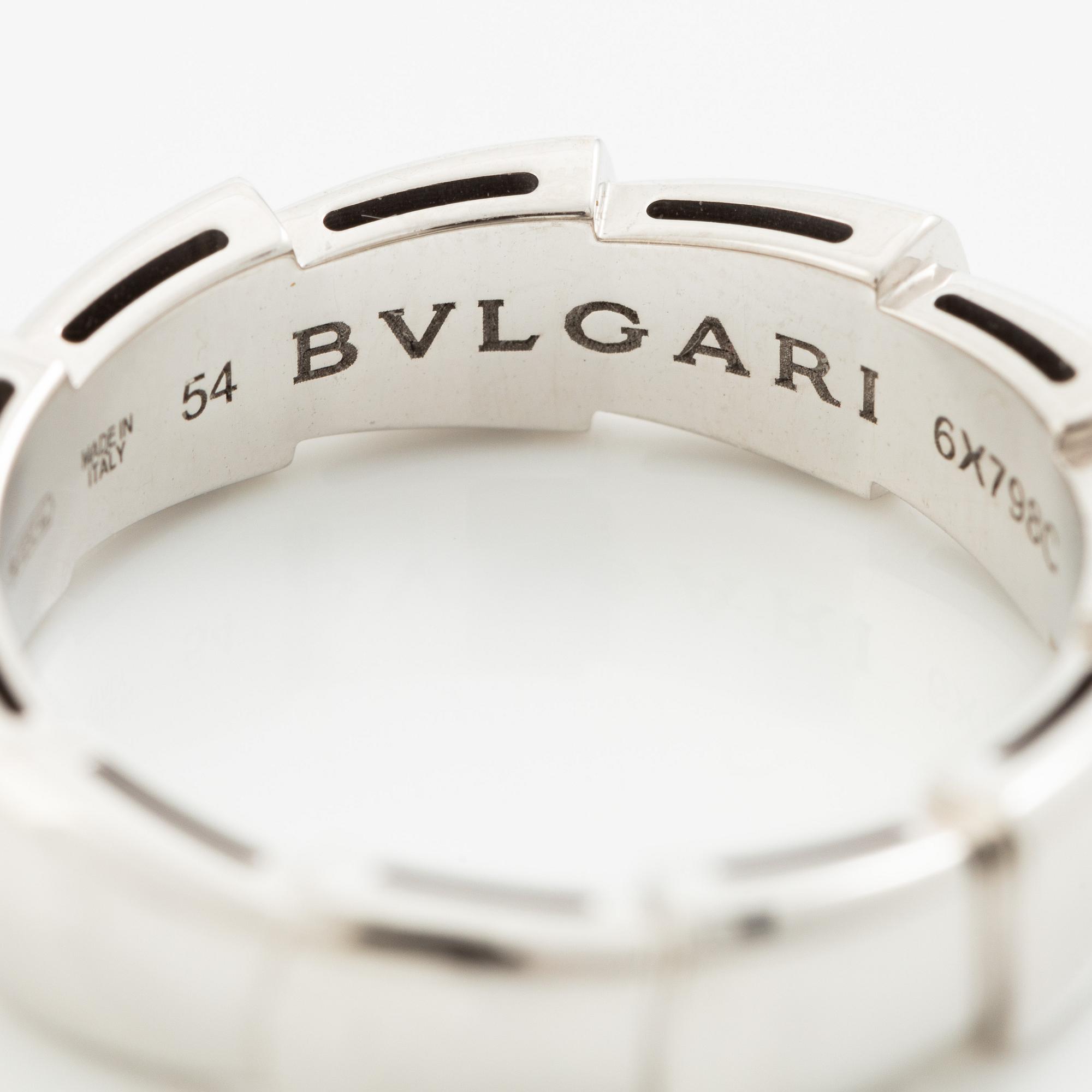 Bulgari, ring, "Serpenti viper band ring" 18K white gold.