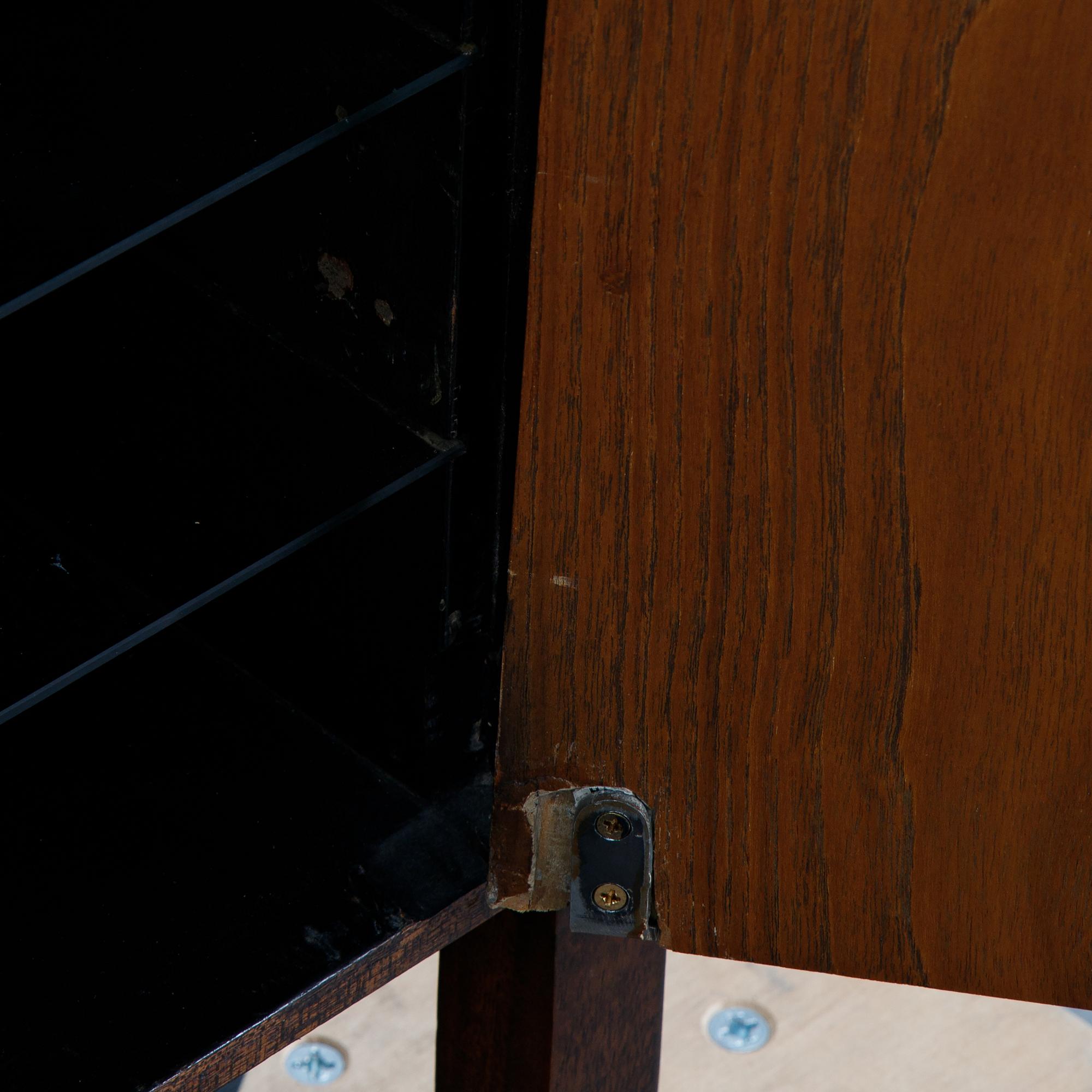 Harvey Probber a 'Gentlemans chest' or cabinet, Harvey Probber, Fall River, Massachusetts, 1960s.