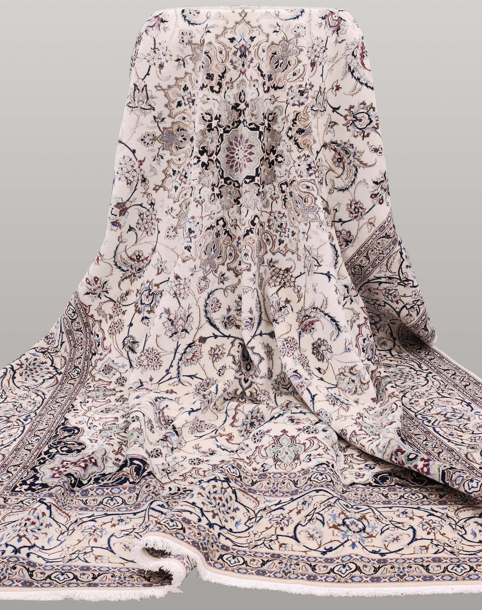 A carpet, Nain Part Silk, sk 9 LAA,  427 x 312 cm.