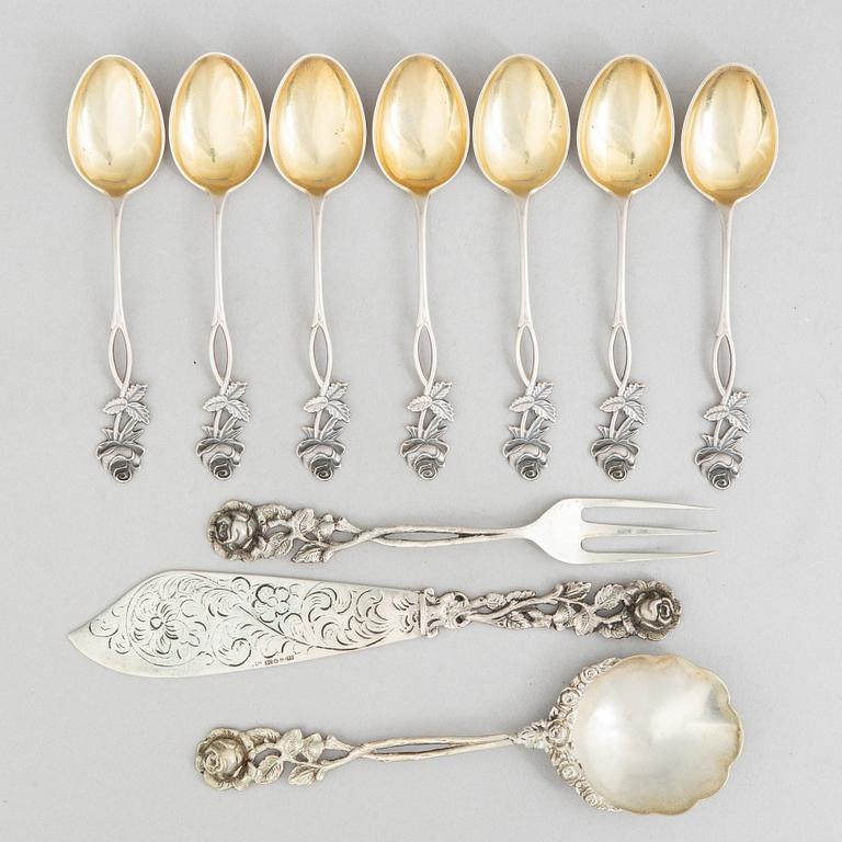 34 pieces of silver cutlery, 1960s-70s.