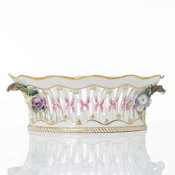 Royal Copenhagen, gallery bowl, porcelain, Denmark, 20th century.