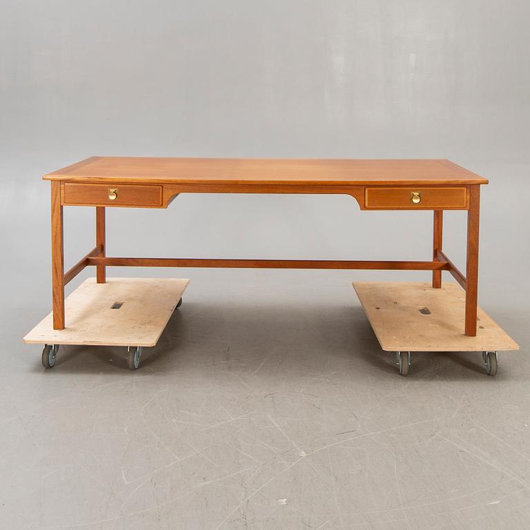 Kerstin Hörlin-Holmquist, desk, A&C Collection Br. Perssons Specialsnickeri, 1960-70s.