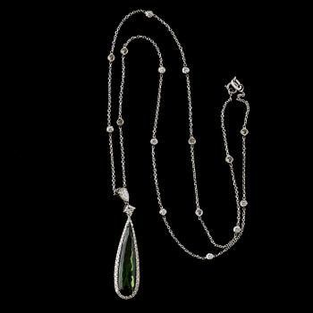 A tourmaline, circa 5.08 cts, and diamond, circa 1.30 cts, necklace.