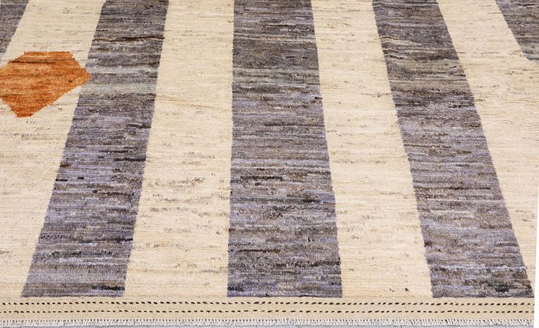 A rug, Morocco design, approx. 293 x 251 cm.