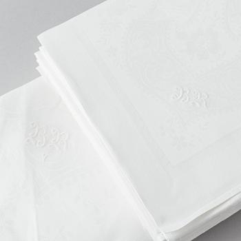 Tablecloths, 2 pcs. among which one has 10 napkins, and napkins 16 pcs., linen damask.