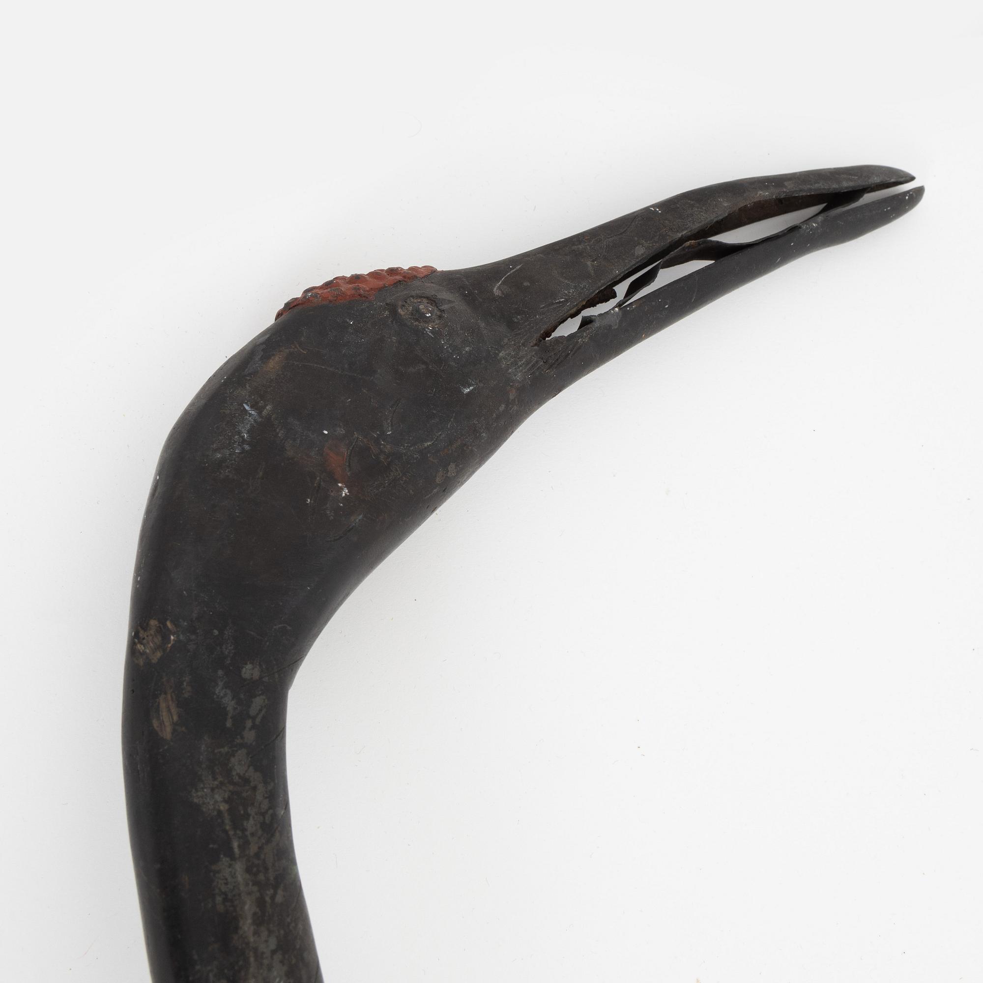 A Chinese bronze Crane, late Qing dynasty, around 1900.