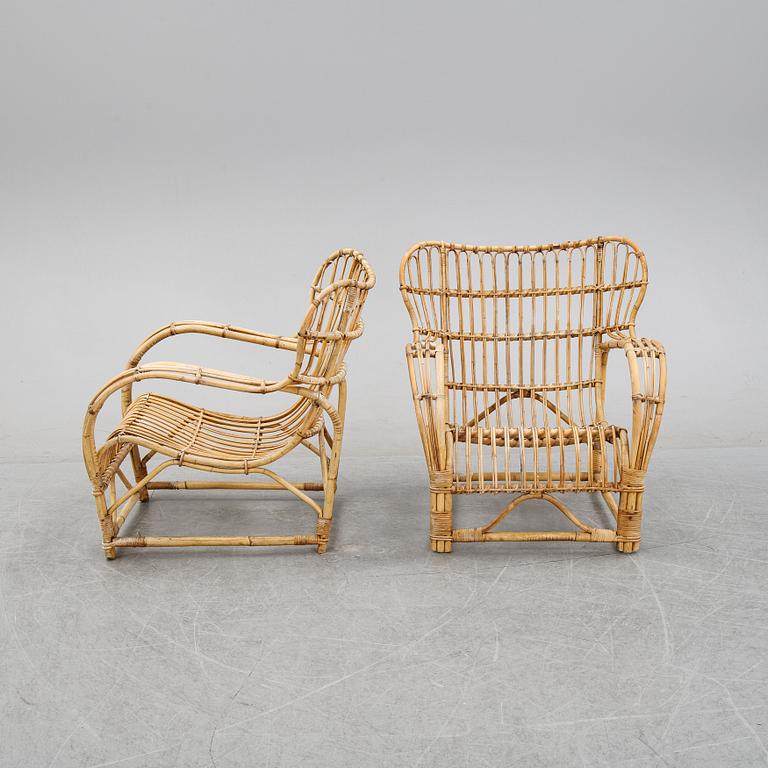 A pair of rattan easy chairs, second half of the 20th Century.