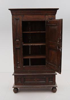 SKÅP, barock, 1700-tal.
