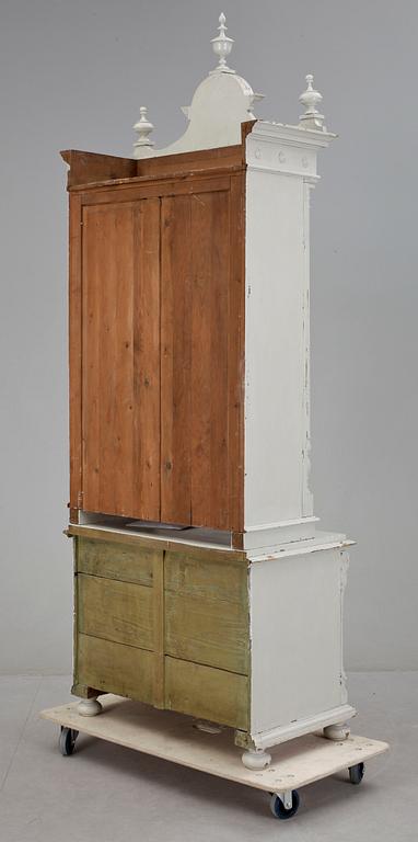BOKSKÅP, nyrenässans, 1800-talets slut.