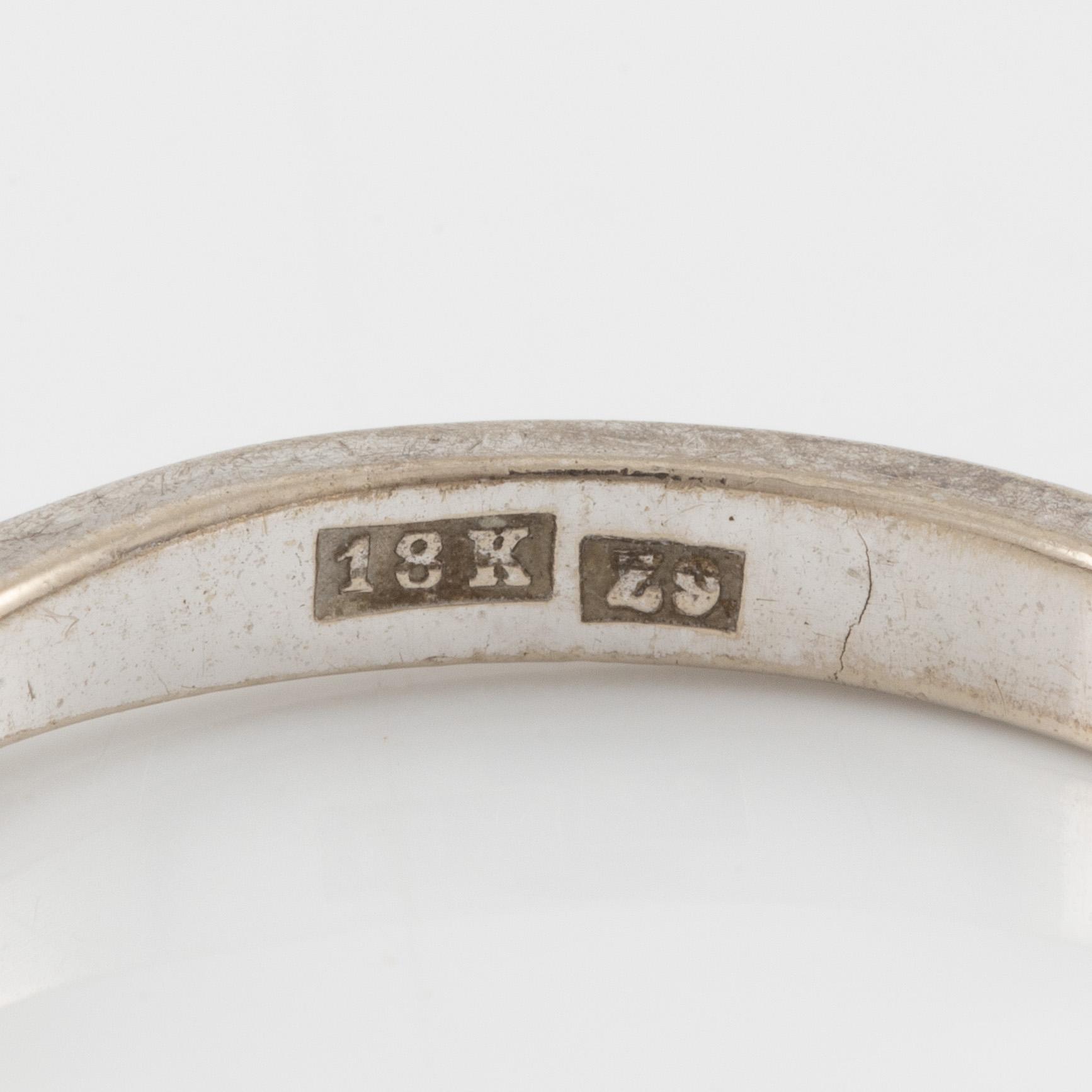 Rings, 2 pcs, 18K white gold with small diamonds.