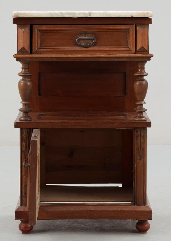 NATTDUKSBORD, nyrenässans, 1800-talets slut.