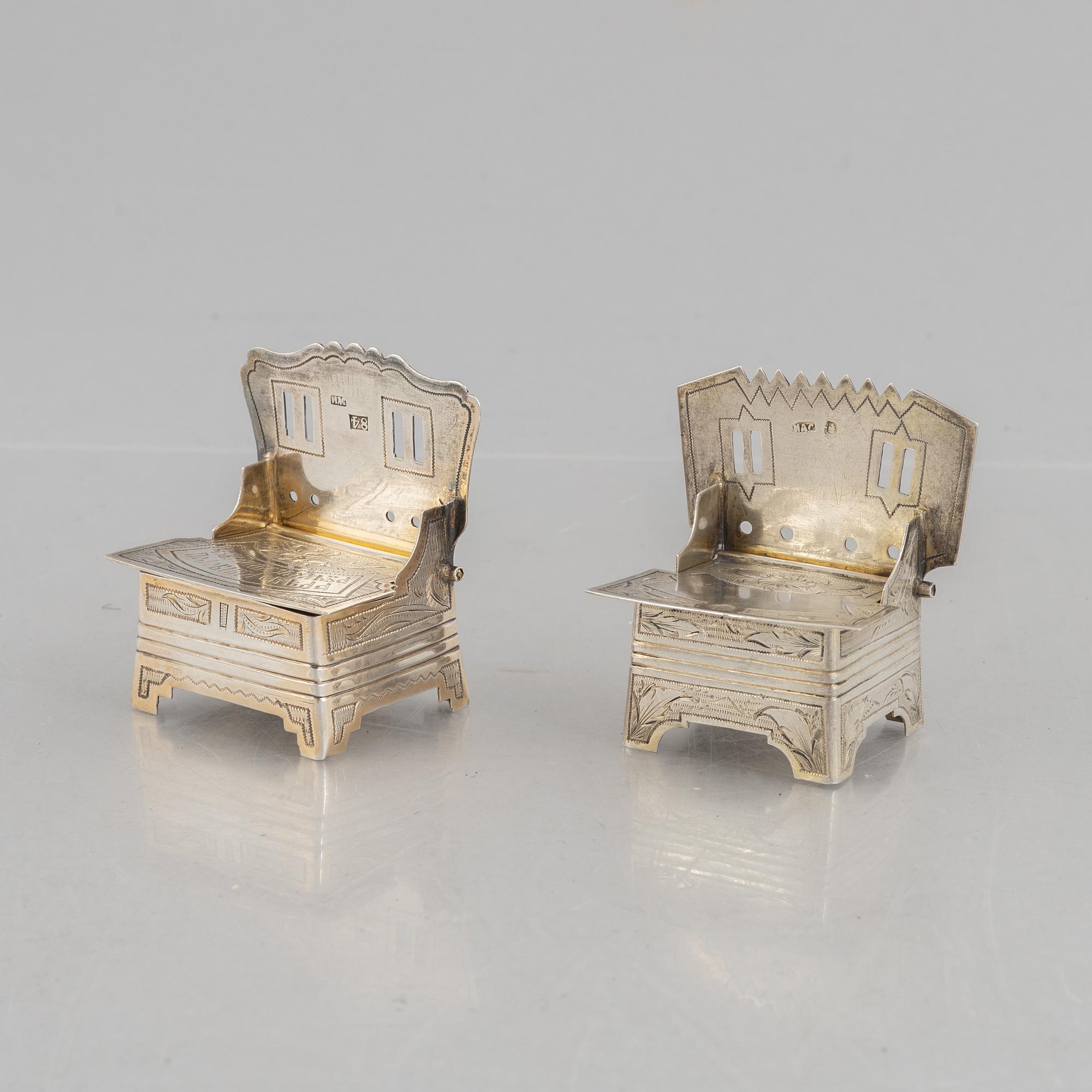Two Russian silver salt-chairs, Moscow 1880-1885.