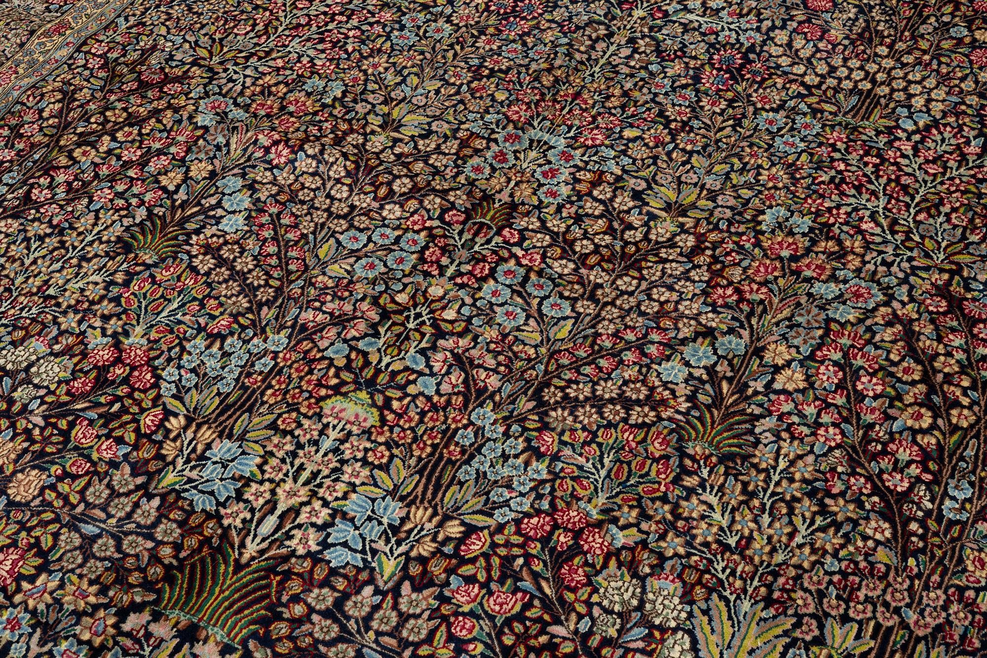 Carpet Kerman approx. 430 x 315 cm.