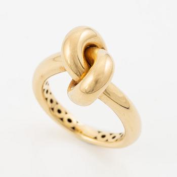 Engelbert ring "knot" 18K gold.