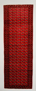 MATTA, Turkmen, ca 297 x 102 cm.