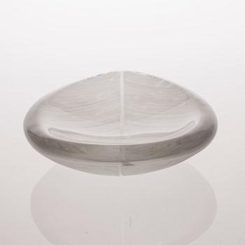 Tapio Wirkkala, A GLASS DISH.