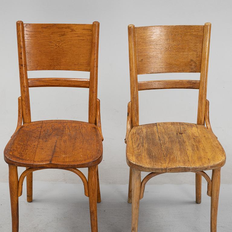 A pair of oak and beech chairs, Gemla, Diö, first half of the 20th Century.