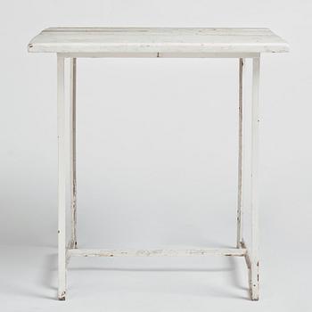 Carl Hörvik, a garden table, possibly produced by Thulins vagnfabrik, Skillingaryd.