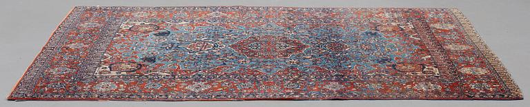 MATTO, a semi-antique Esfahan, ca 214,5 x 145-149 cm.