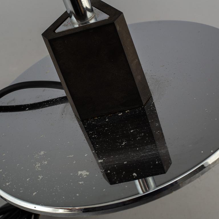 POUL HENNINGSEN, a 'PH-4/3' table lamp, for Louis Poulsen, late 20th century.