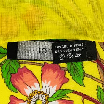 Gucci, Sarong / sjal, "Flora".