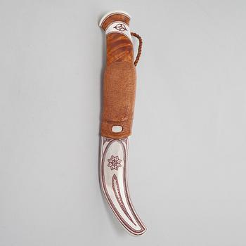 A knife by Erik Fankki, signed and dated 2008.