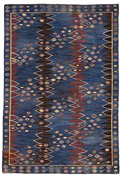 181. Barbro Nilsson, A CARPET, "Snäckorna", flat weave, ca 277,5 x 187 cm, signed AB MMF BN.