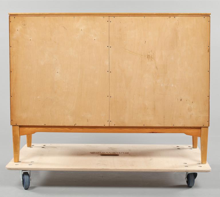 SIDEBOARD, Triva-serien, Carl Axel Acking, Nordiska Kompaniet, 1940/50-tal.