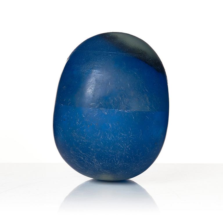 Bertil Vallien, a unique sand cast glass sculpture, 'Resting head', Kosta Boda, Sweden.