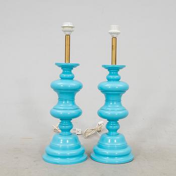 Table lamps, a pair from the later part of the 20th century.