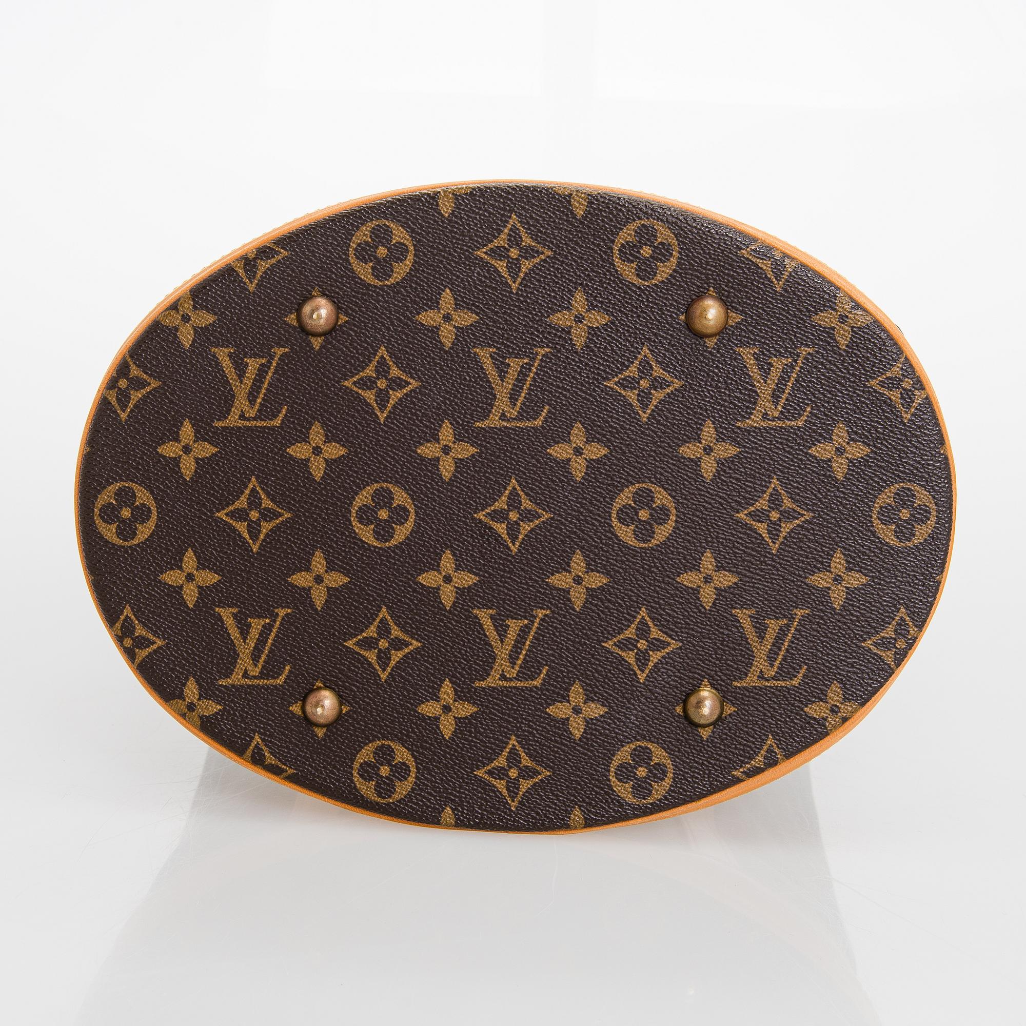 Louis Vuitton, A Monogram 'Bucket' Bag with pochette.