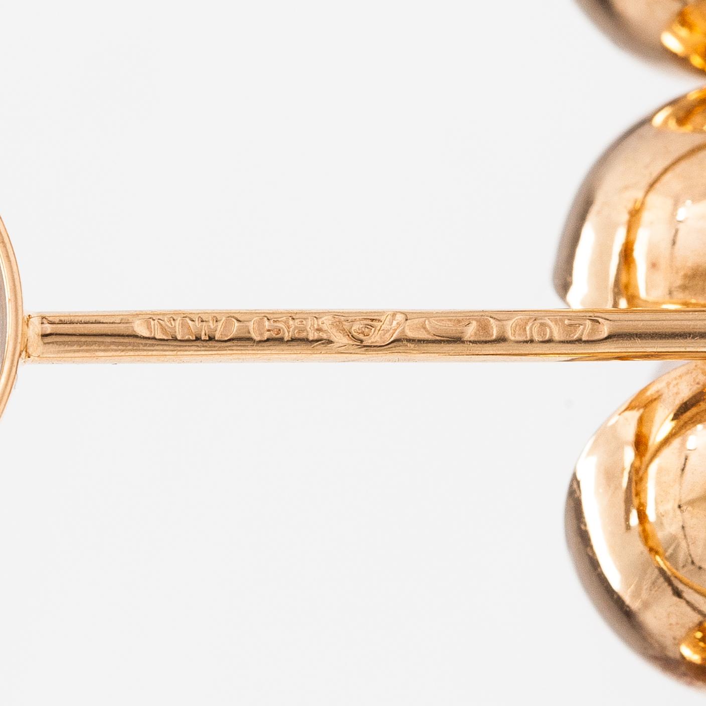 Olli Auvinen, A 14K gold and cultured pearls necklace. Westerback, Helsinki 1967.